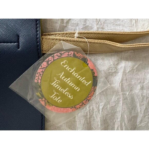 NWT NEW Enchanted Autumn Timeless Tote Bag Navy Blue Felt Green‎ Lining Pocket - Picture 2 of 8